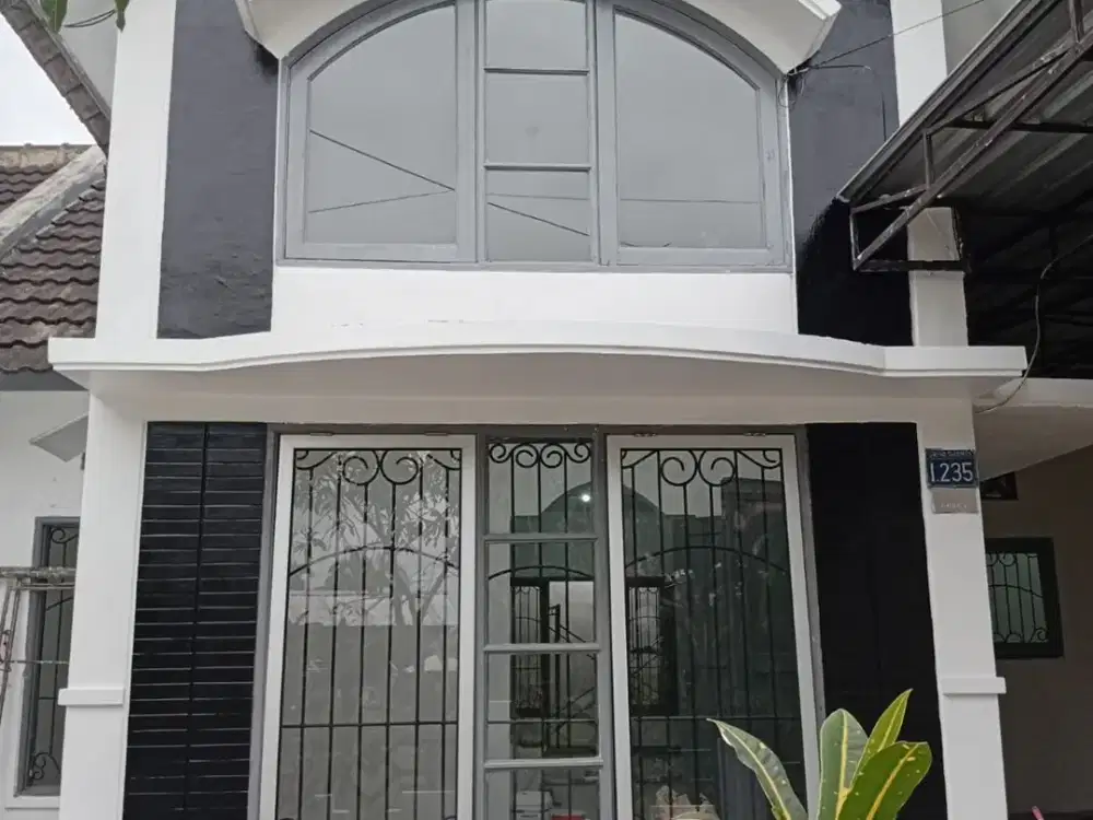 Dijual Rumah Perum Griya Shanta