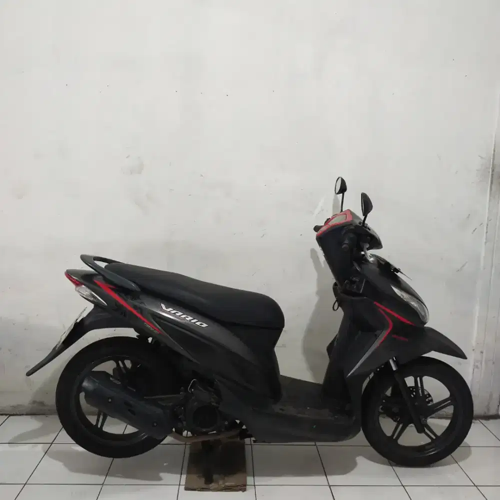 Honda Vario Agnes 2018 Bagus lengkap Mesin Cakep