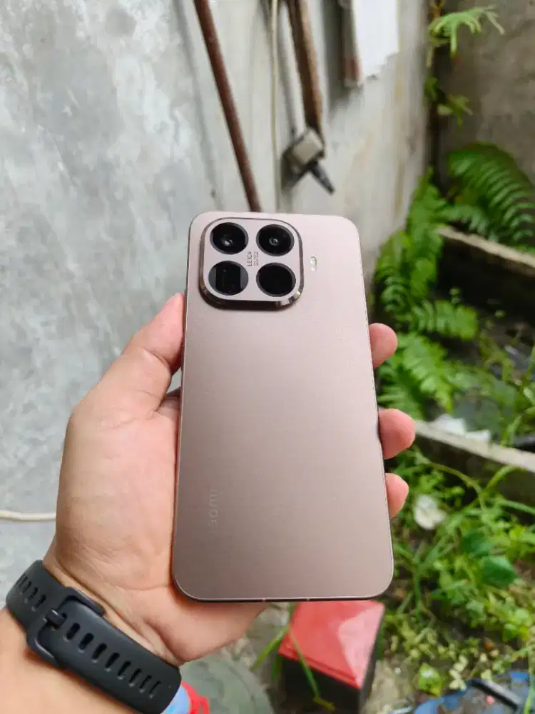 Xiaomi 15T pro  12/512 GB
