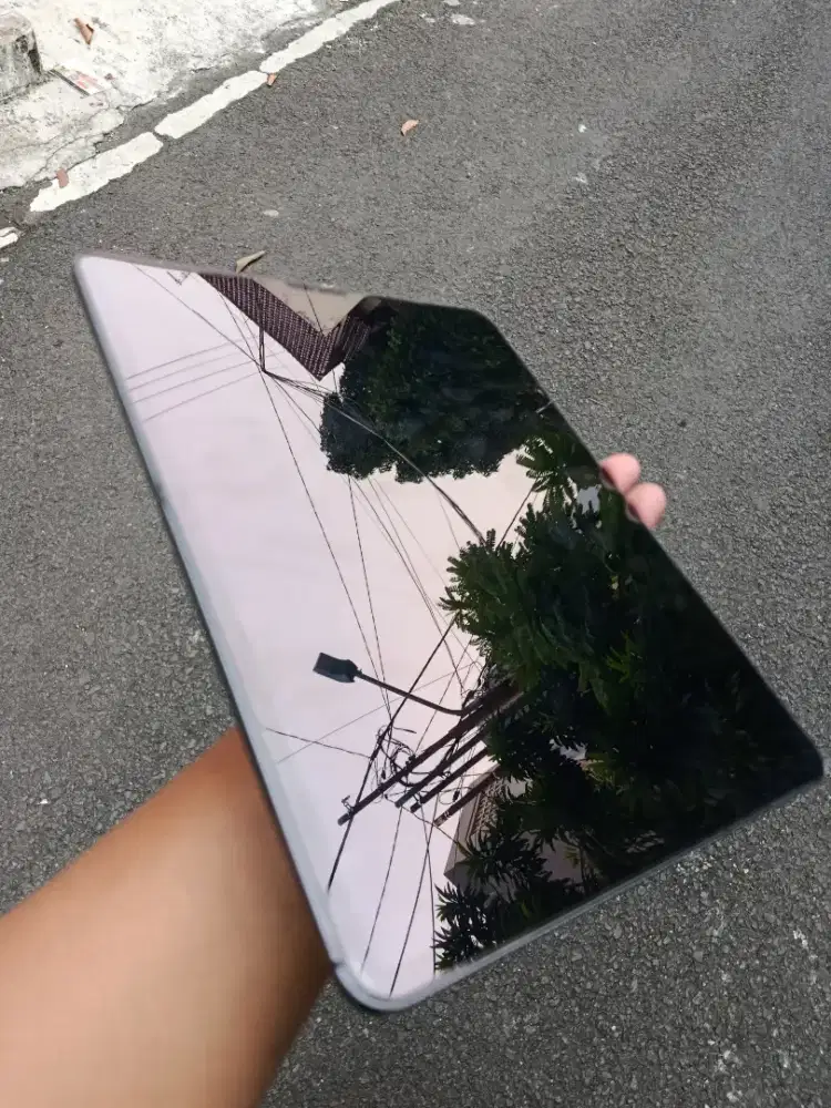 Apple iPad Pro lengkap wifi Cellular bisa tuker tambah