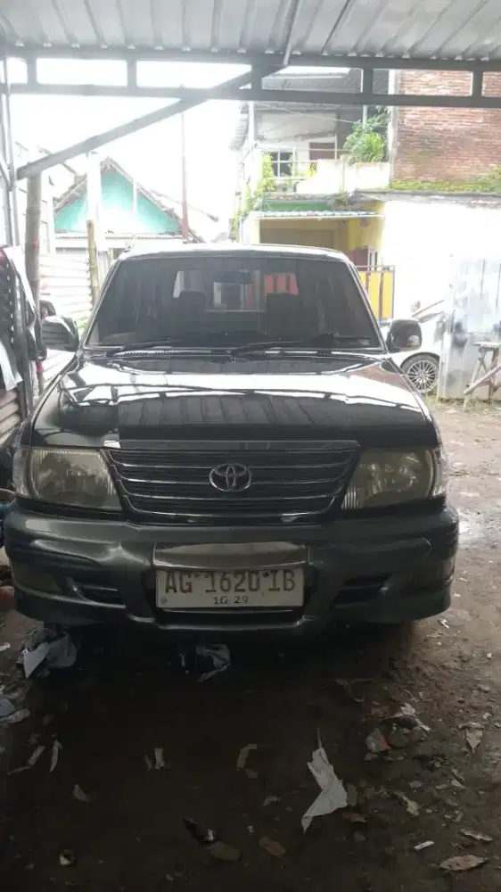 Dijual Kijang Krista Matic AT 2003 hitam