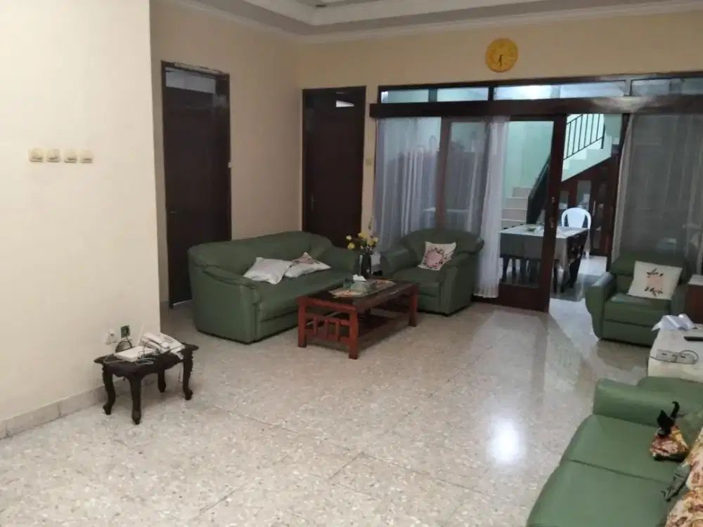 Disewakan rumah di Kayu Putih Jakarta Timur Siap Huni Fully Furnished