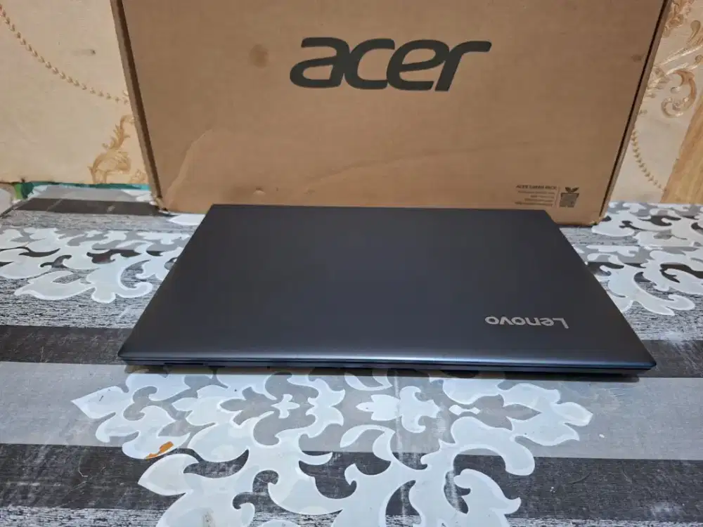 Laptop Lenovo Ideapad V310