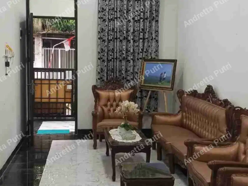 DIJUAL RUMAH FASILITAS MINI SWIMMINGPOOL DAN FULL FURNISHED DI BEKASI TIMUR
