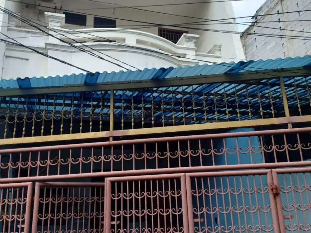 Rumah 2 Lantai Area Strategis Sawah Besar Jakarta Pusat - Turun Harga Drastis