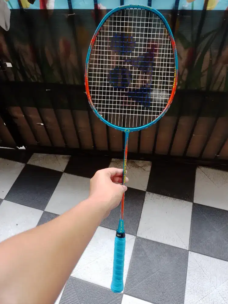 Raket Badminton Astec Twilight 7600