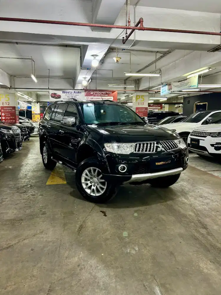 Low KM Mitsubishi Pajero Sport 2.5 Exceed AT Diesel 2012 Antik