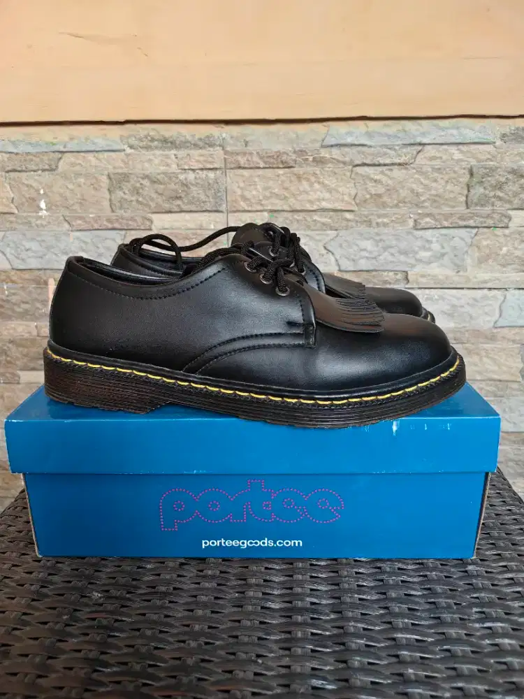 Portee Goods Derby Boots Black