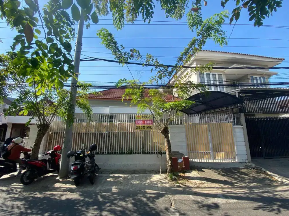 Disewakan Rumah Tengah Kota Di Jl. Pekunden Timur Semarang