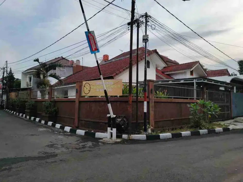 Kontrakan Rumah Kantor Antapani Kota Bandung Strategis Jalan Lebar Posisi Hook