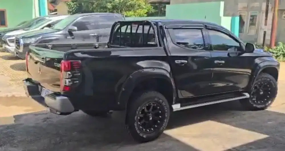 Velg Ring 18 & Ban Maxxis 980 Bravo AT th 2024 Triton/Pajero/Fortuner