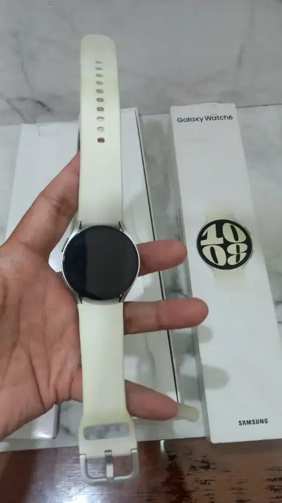 Samsung smart watch 6 40mm silver mulus fullset original garansi sein