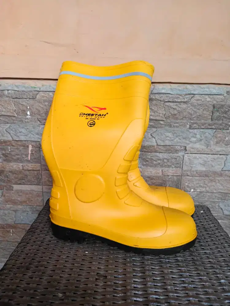 Cheetah Safety Shoes S3 PVC Boots (Steel Toe Cap + Steel Midsole)