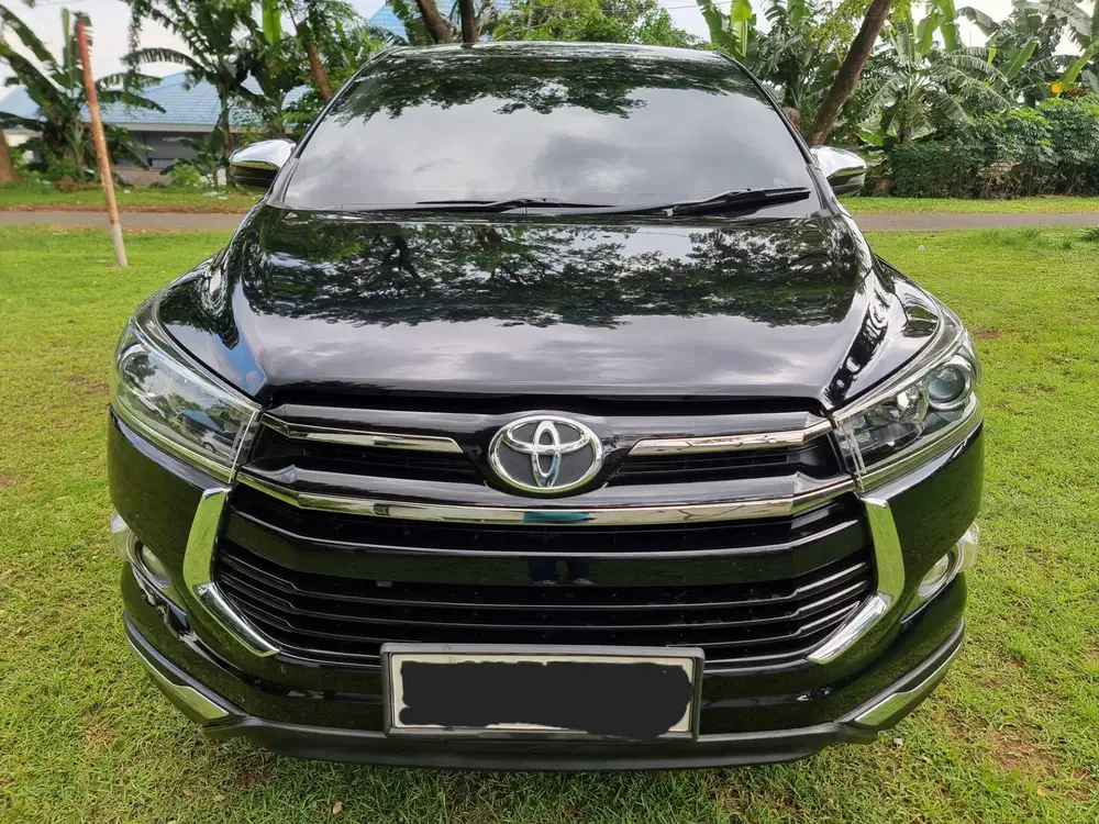 INNOVA VENTURER DIESEL MATIC 2019 BULAN 2 TGN1 KM LOW FULL ORISINILAN