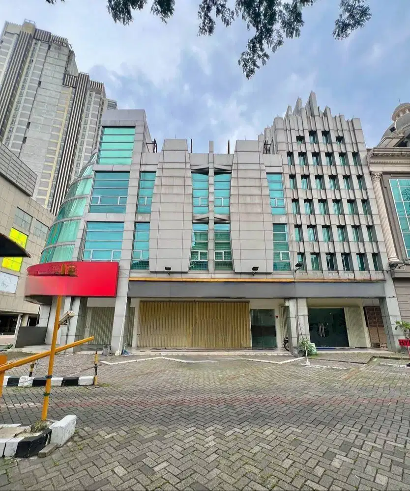 Disewakan Murah Ruko Strategis di Komplek Ruko Raya Bukit Darmo Golf