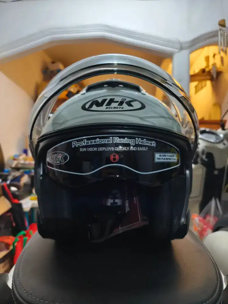 NHK Fury Size M White Doubel Visor