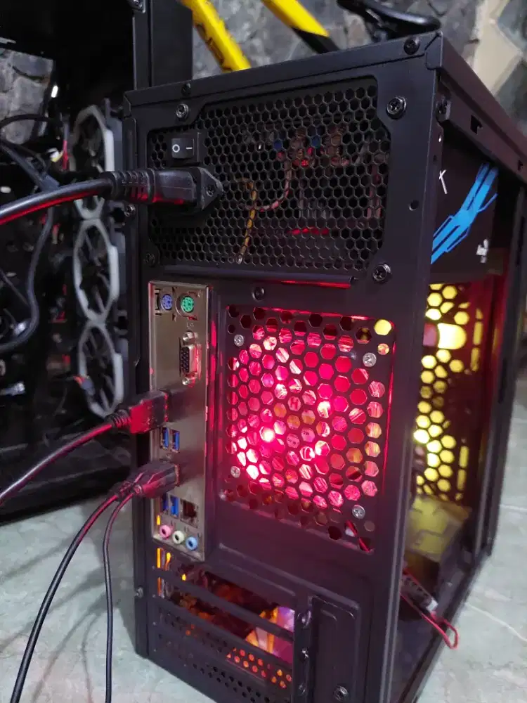 PC/cpu only tanpa layar