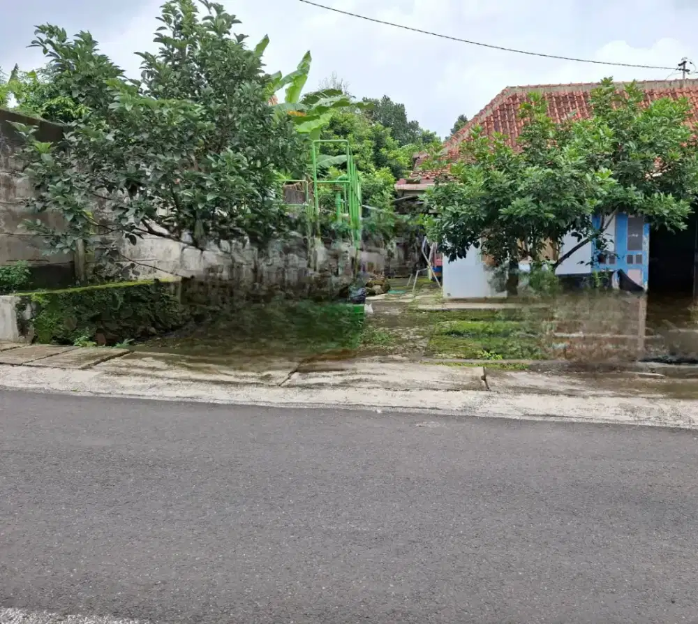TANAH BONUS BANGUNAN SRONDOL BELAKANG ADA BANYUMANIK