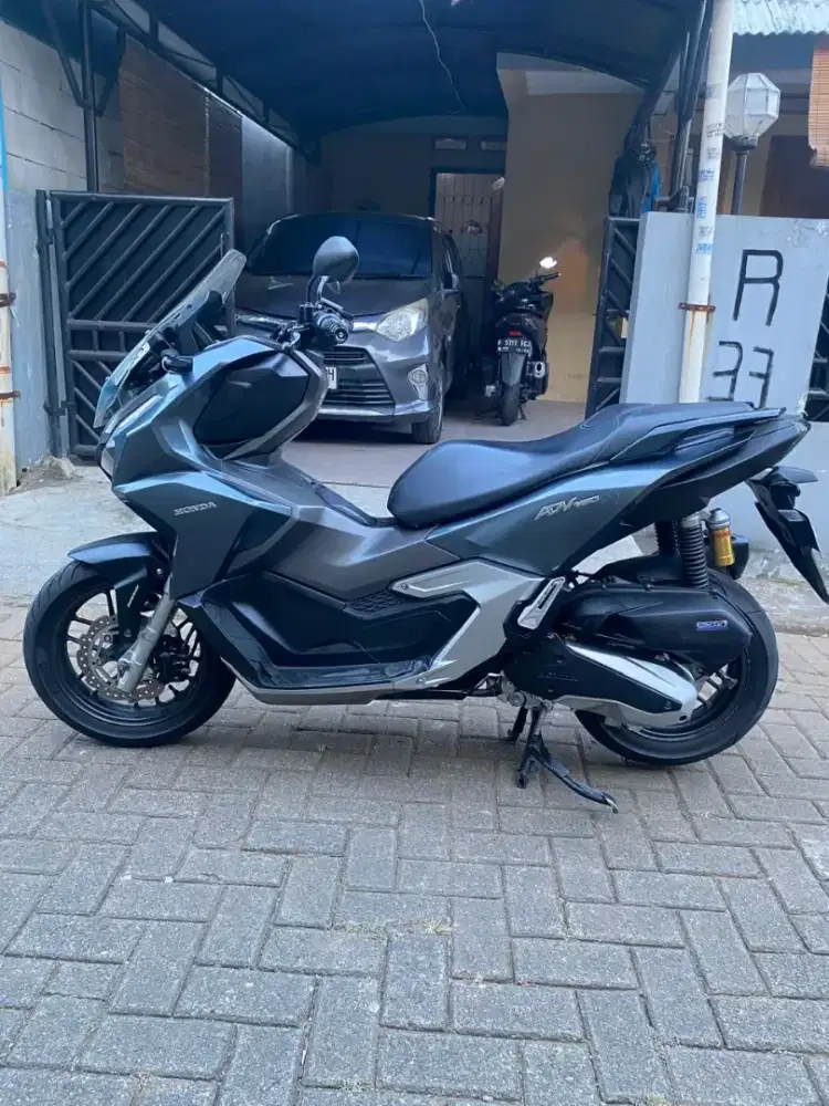Dijual Honda ADV 160 Grey 2024