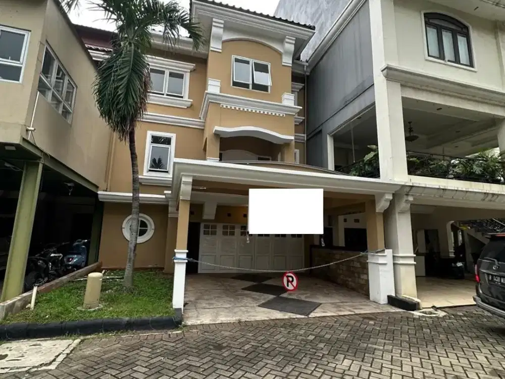 Dijual Turun Harga Rumah Mewah Town House Villa Jatibening Bekasi