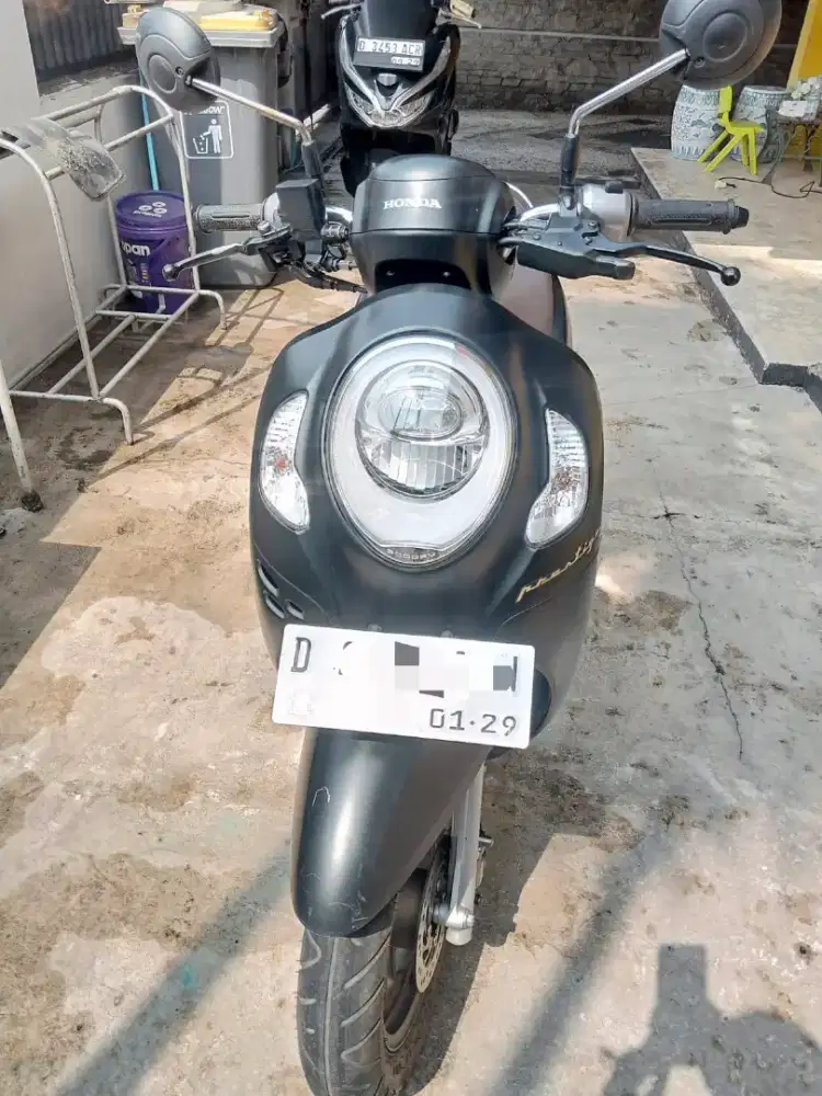Scoopy 2024 prestige keyless