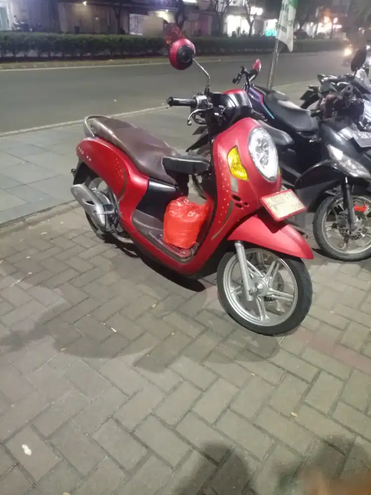 SCOOPY PRESTIGE KEYLESS 2023