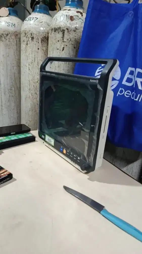 Alat monitor detak jantung