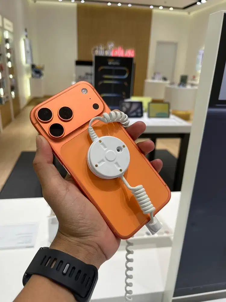 KREDIT IPHONE 17 PRO MAX