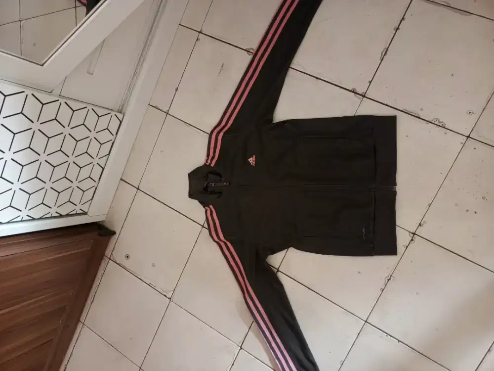 tracktop Adidas