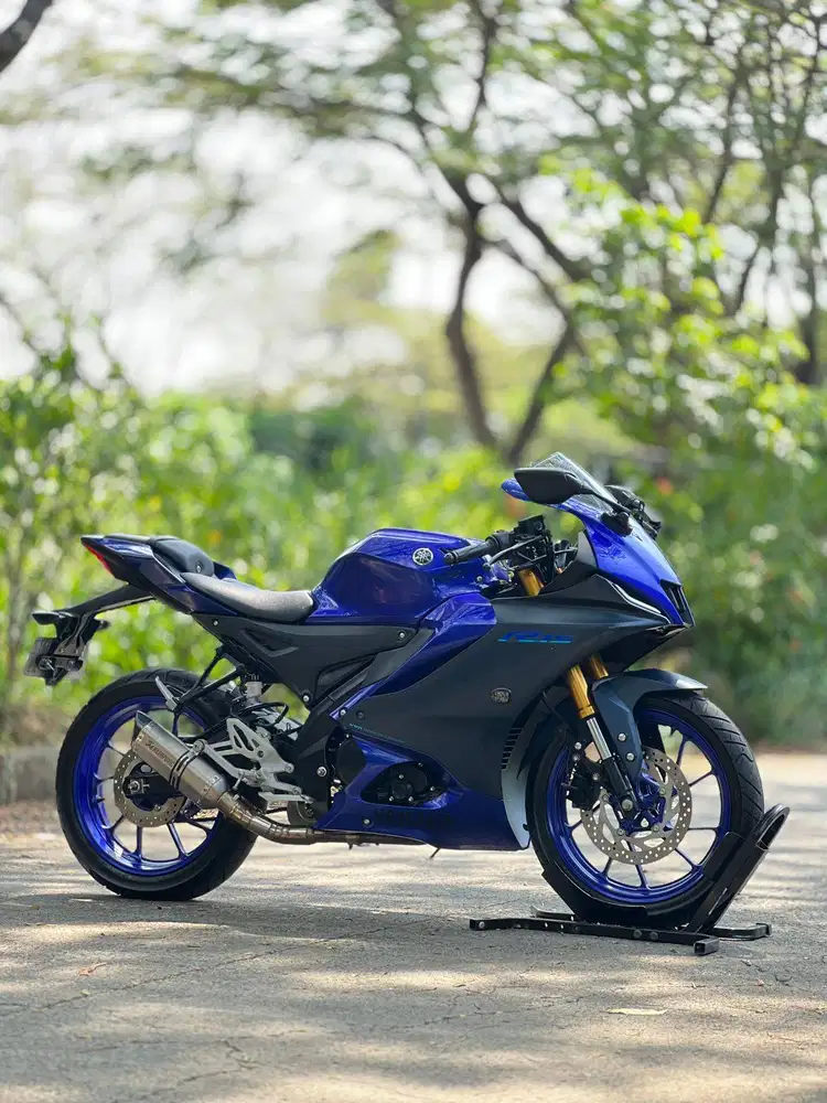 YAMAHA R15 V4 2023 BIRU KM 4K PAJAK PANJANG FULL MULUS