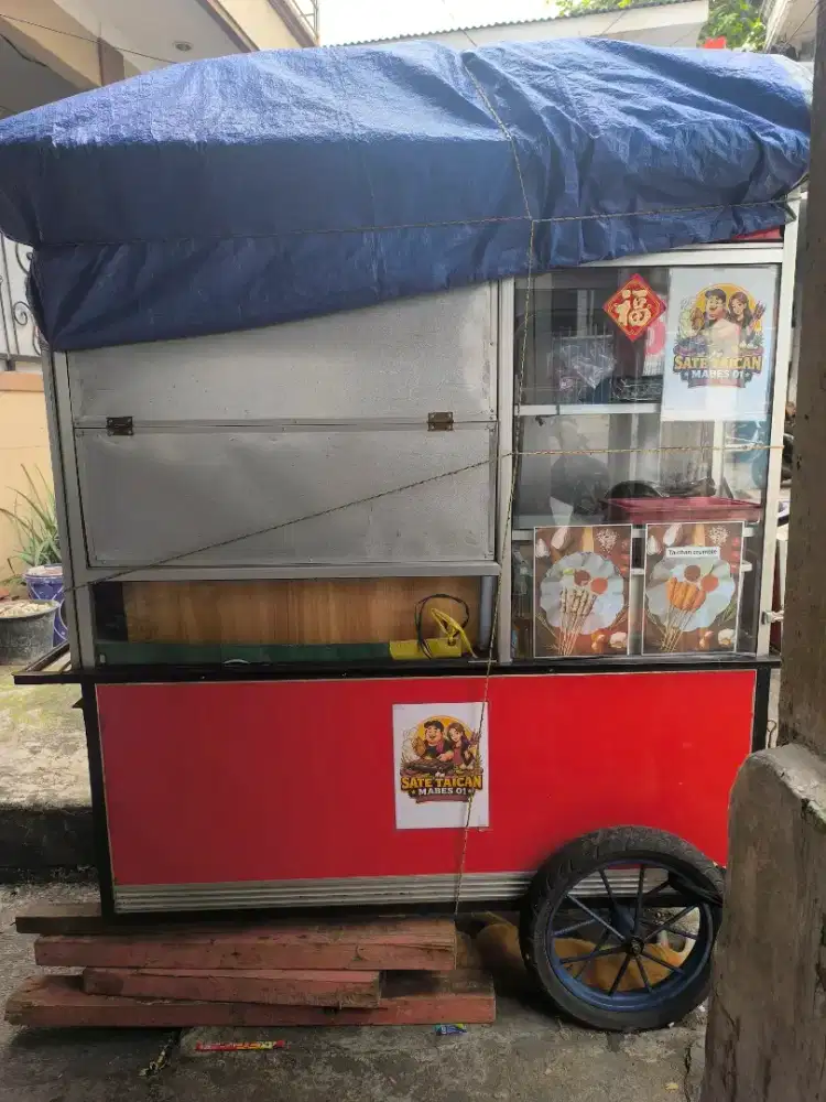 Dijual grobak & perlengkapan sate taichan