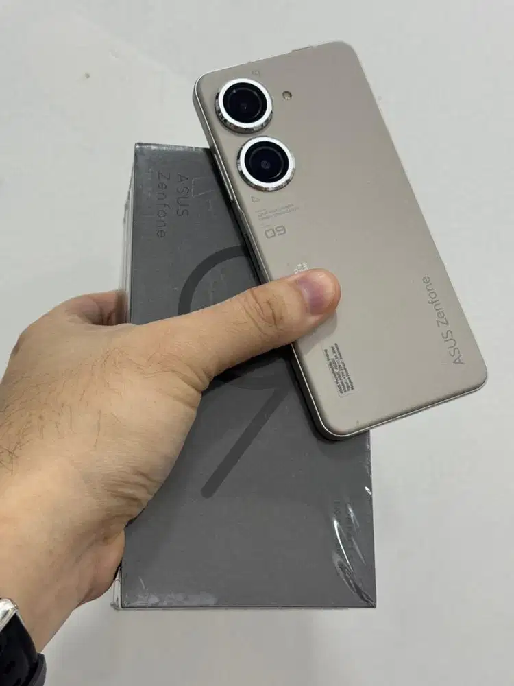 Asus Zenfone 9 White 8/256Gb