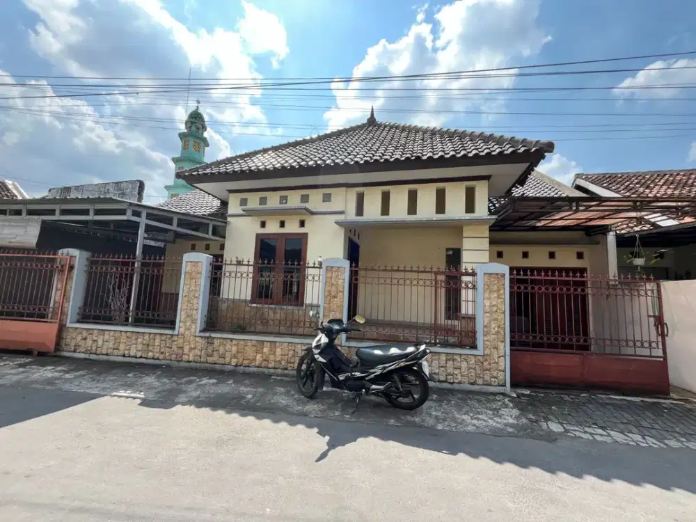 Rumah Jogja Disewakan Dekat RSA UGM