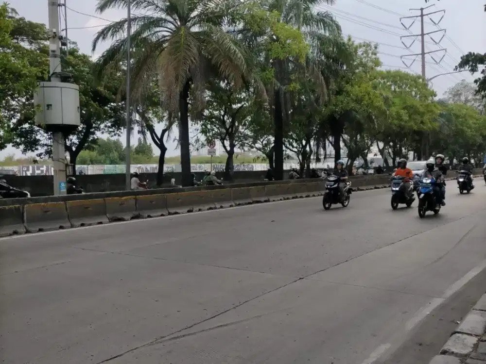 Dijual Cepat Kavling Komersial di Daan Mogot Raya, Lt.1.128m2