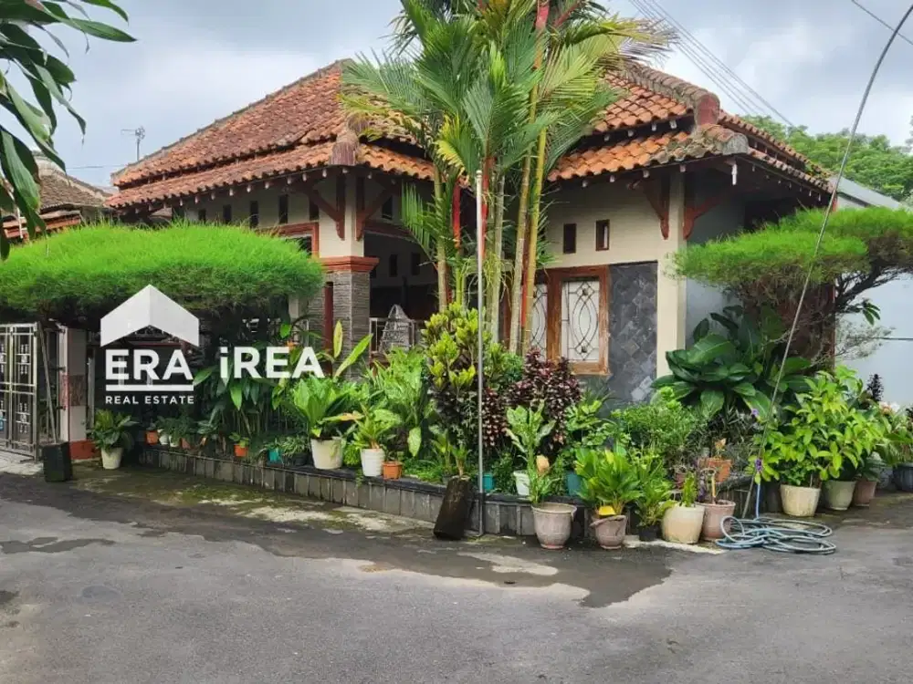 RUMAH BESAR TAMAN CANTIK DI WINONG BOYOLALI, HARGA TERJANGKAU