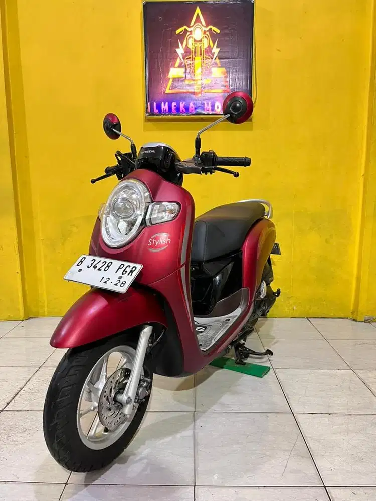 HONDA SCOOPY ESP TAHUN 2018 CASH & CREDIT