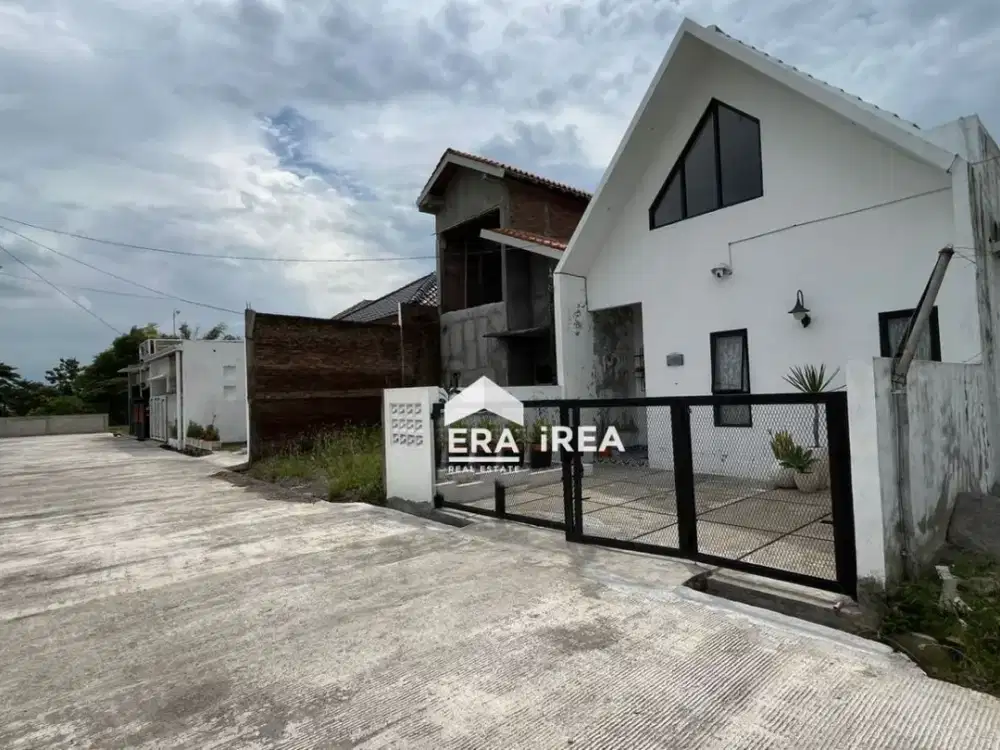RUMAH BAGUS DESAIN CANTIK SEMI FURNISHED HARGA MINIMALIS DI JATEN