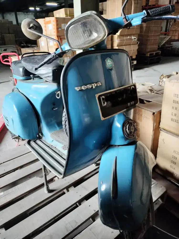 Vespa Super 150