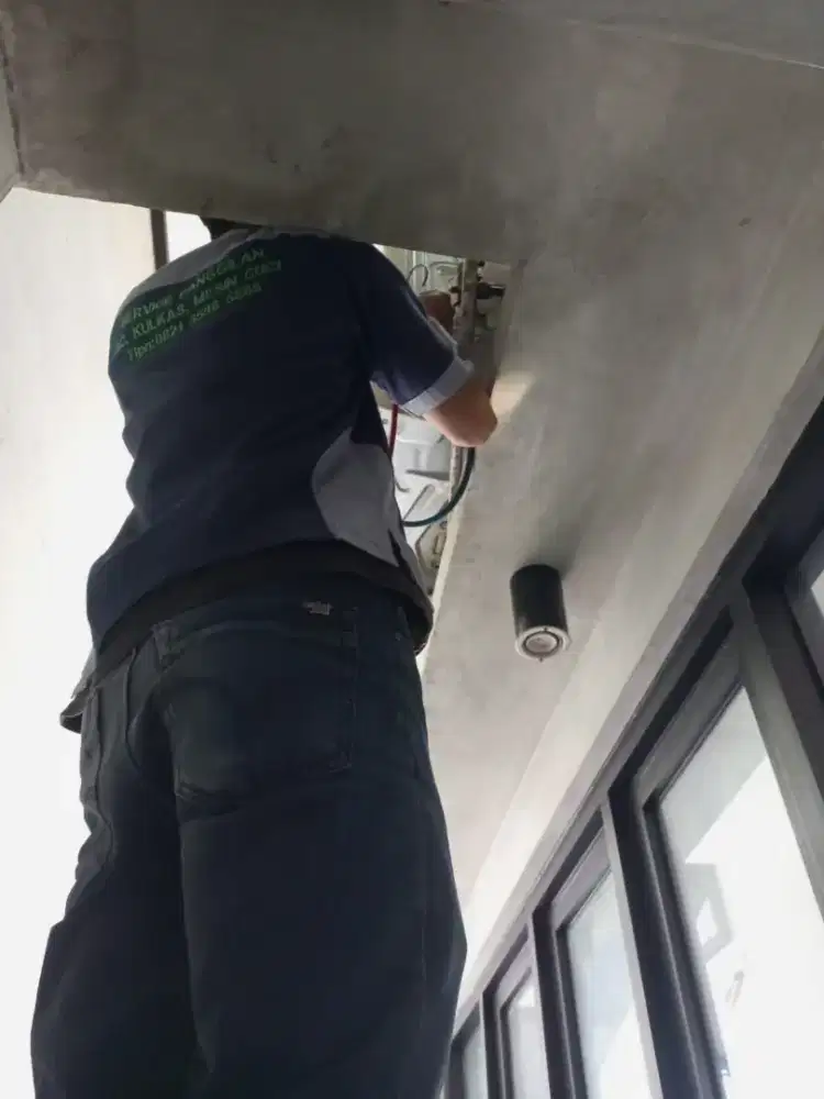 jasa cek ac.kulkas & dispenser Bergaransi