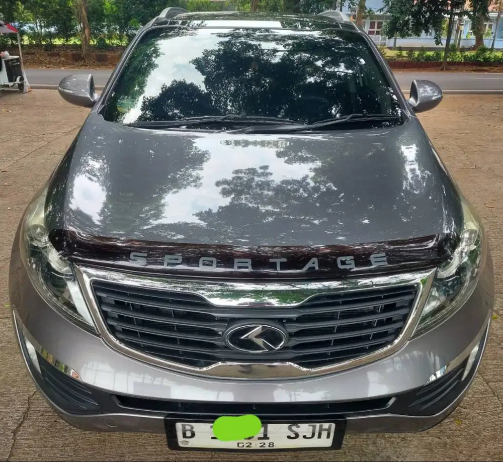 Kia Sportage 2.0 Platinum (tipe tertinggi) 2013 Automatic Terawat