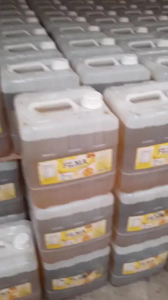 Minyak Filma dan kunci Mas 18Liter