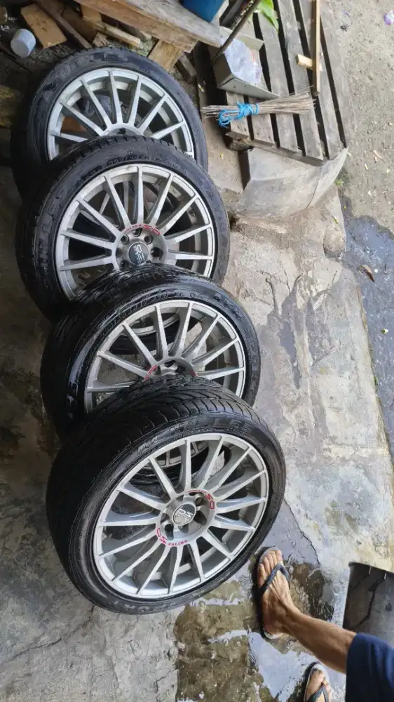 Oz racing dan ban UK 17