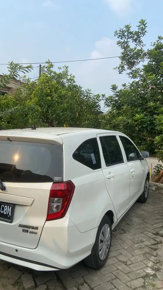Daihatsu Sigra 2017 Bensin
