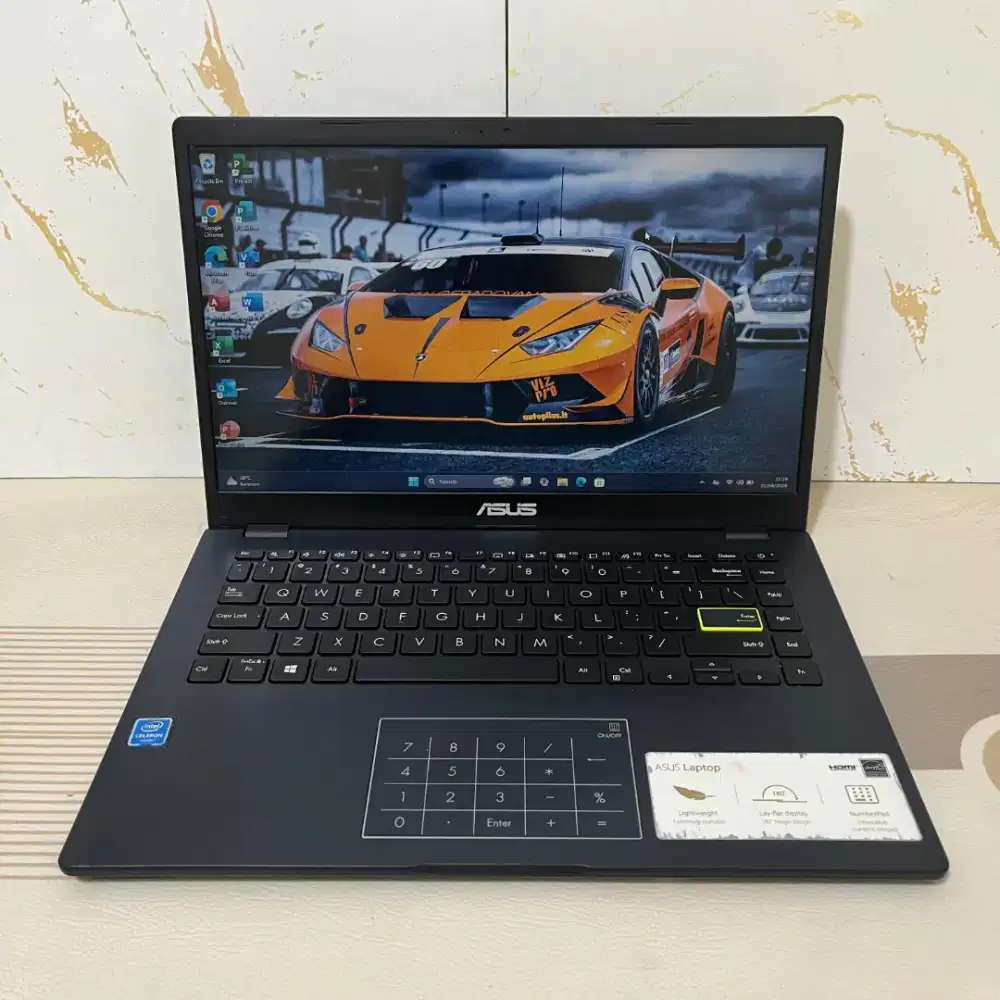 Laptop Asus VivoBook E410M (2022).