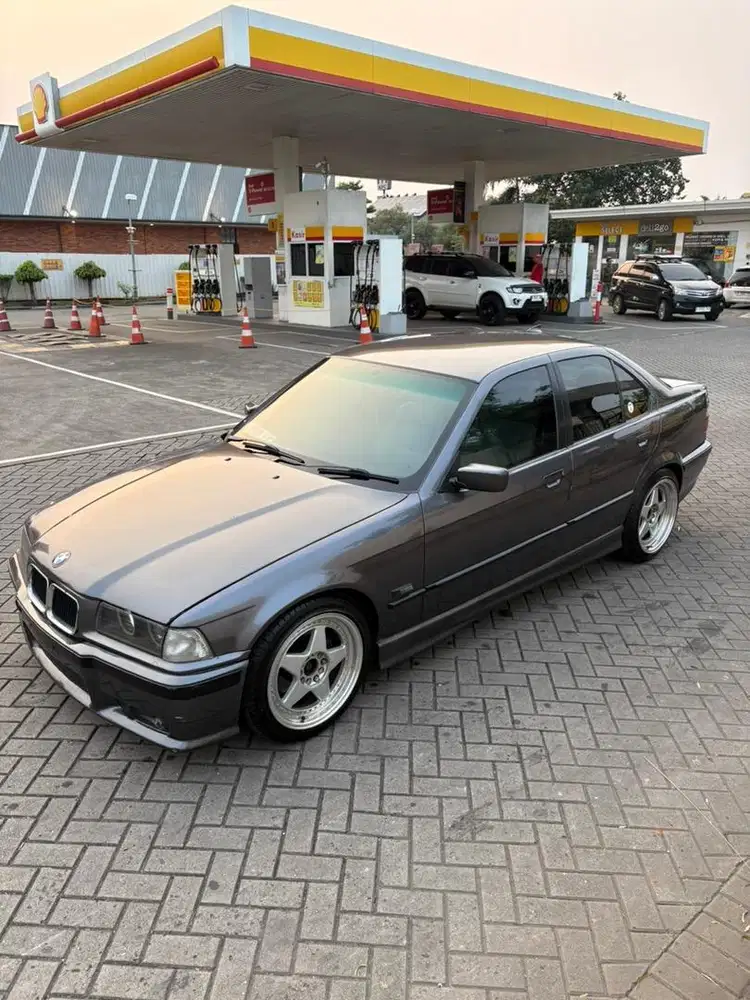 BMW E36 M43 318i 1996