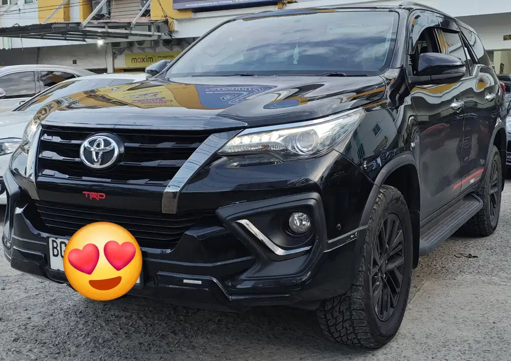 Fortuner 2,4 Vrz TRD A/T Diesel
