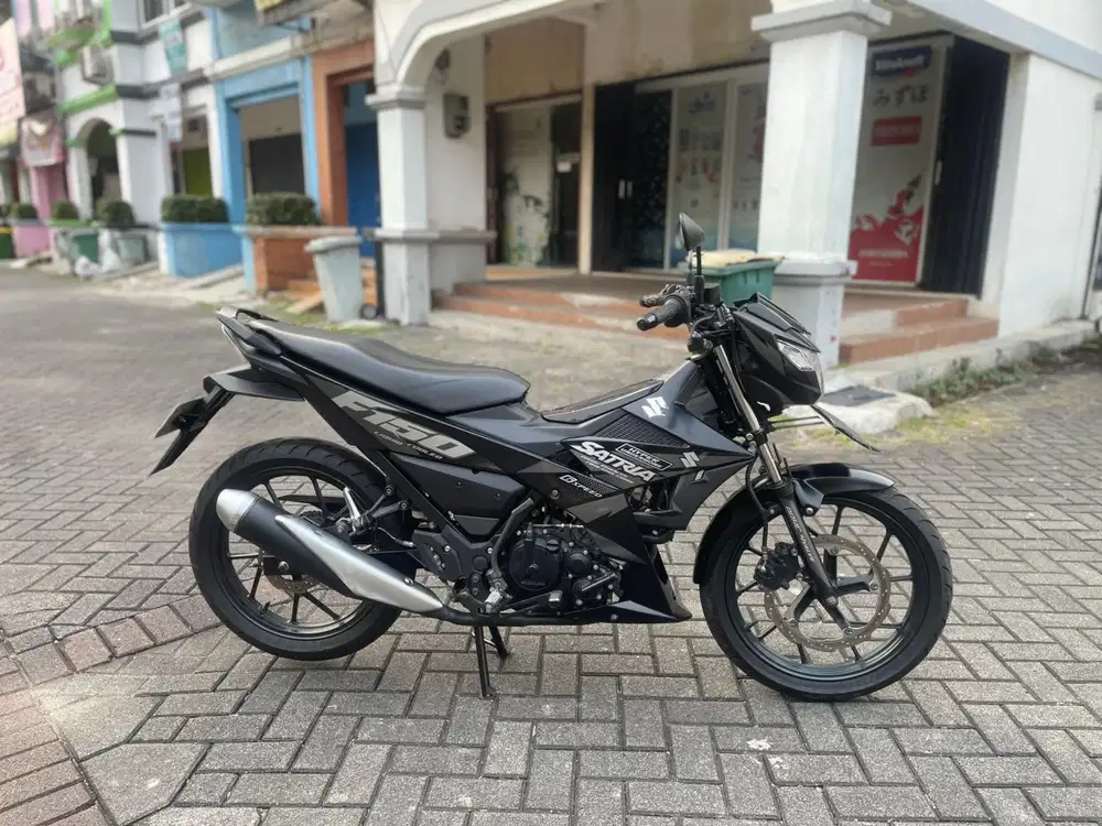 Satria Fi Injeksi 2018 Pajak Panjang