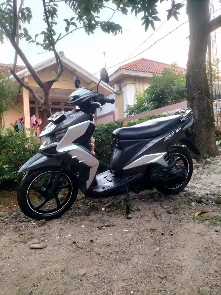 Yamaha Xeon 125 GT