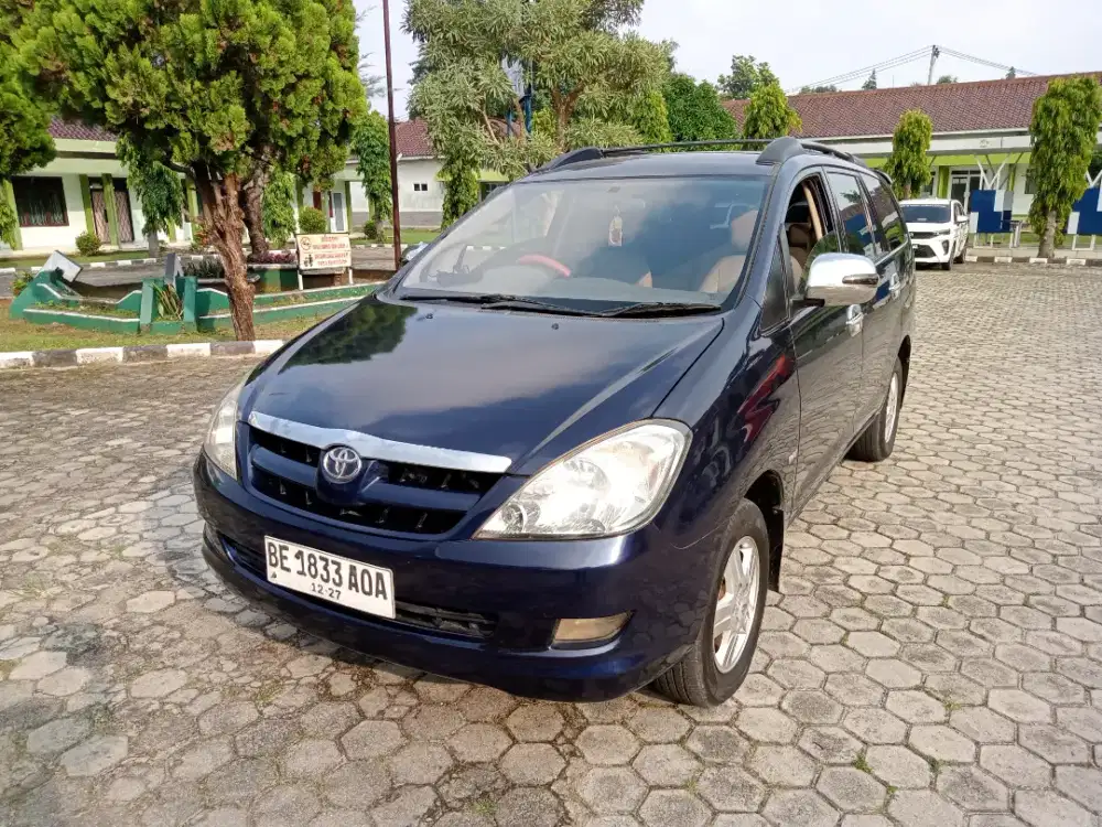 Toyota Kijang Innova tipe g