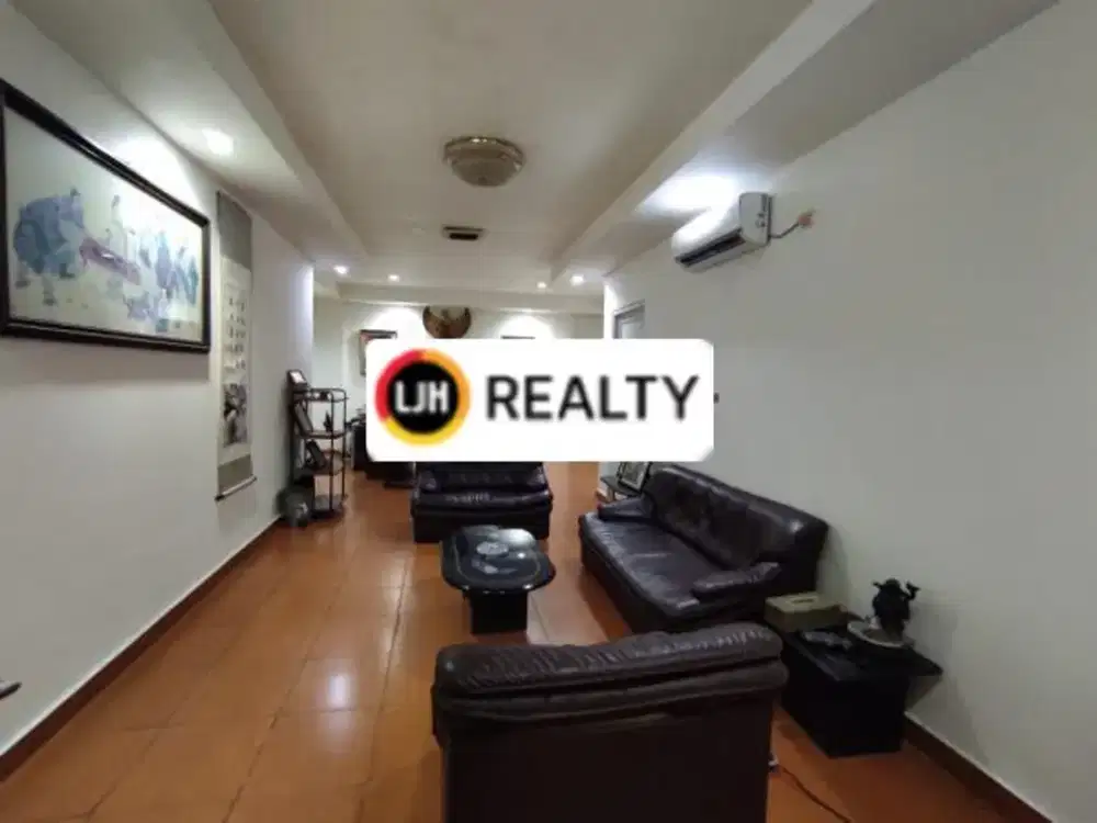 Ruko Dijual Ruko Gandeng 4 Lantai di Hayam Wuruk Jakarta Pusat